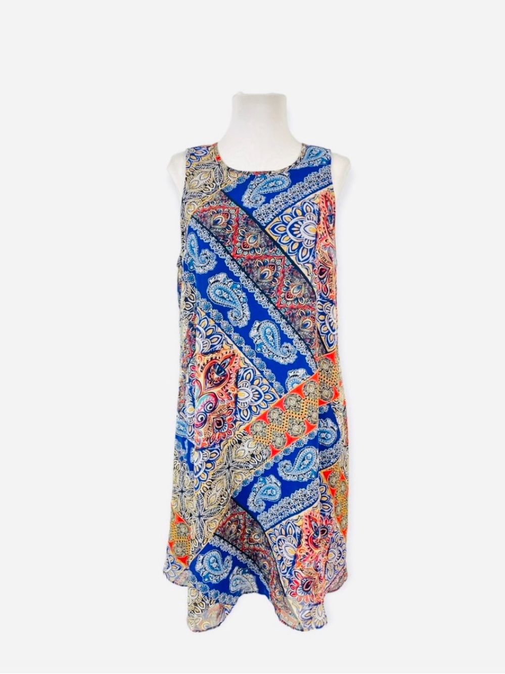 Studio One Paisley Print Sleeveless Keyhole Back Dress